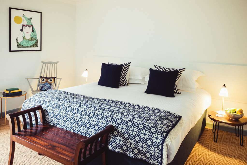 Merchants Manor Spa Falmouth Room photo